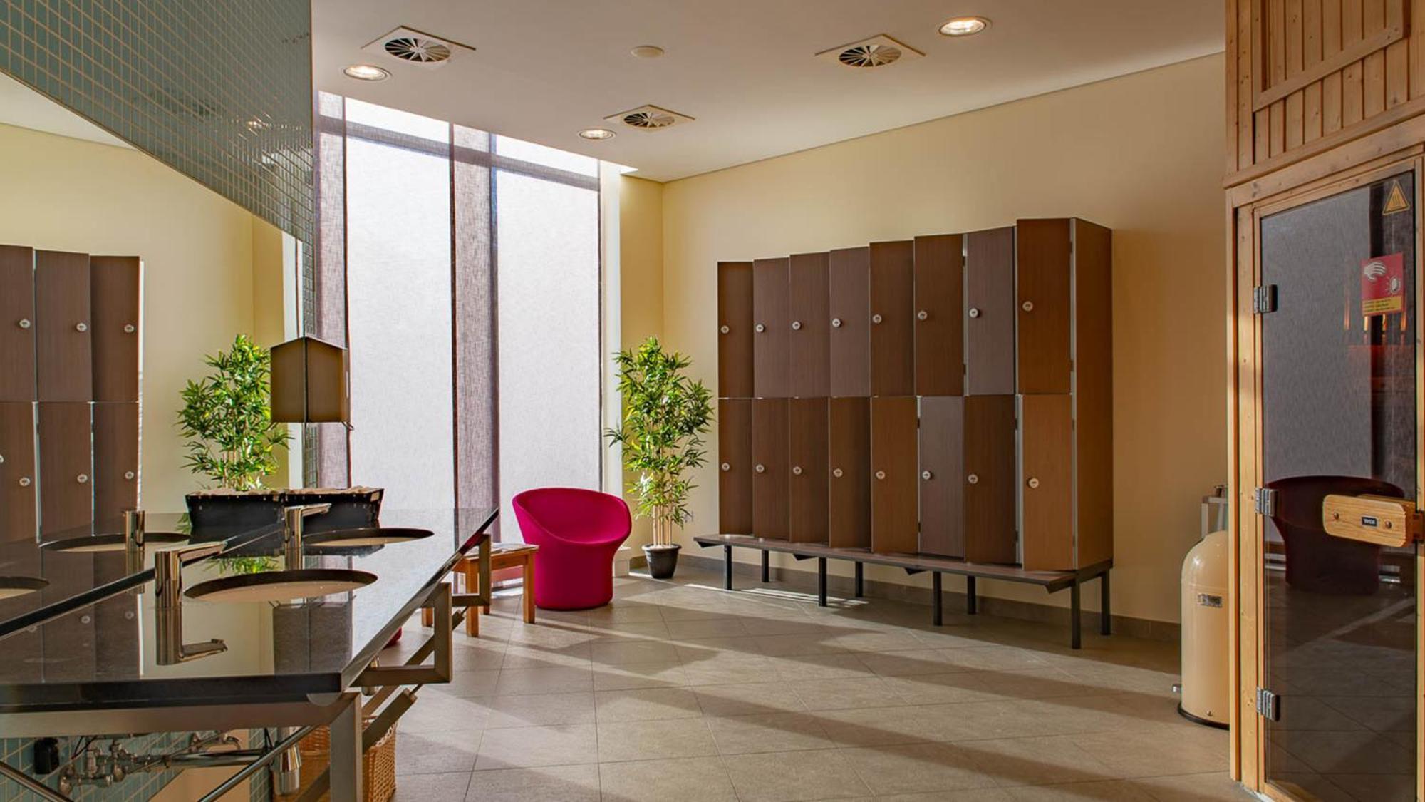 Crowne Plaza Brussels Airport By Ihg Hotel Zaventem Buitenkant foto